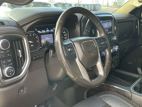 Used 2019 GMC Sierra 1500 Denali w/ Denali Ultimate Package image 10