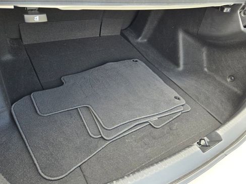 Used 2023 Acura TLX w/ Technology Package image 16