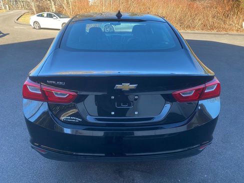 Used 2023 Chevrolet Malibu LS image 5