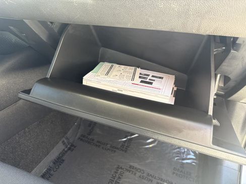 Used 2020 Toyota Corolla SE image 19