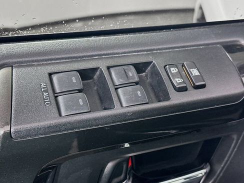 Used 2021 Toyota 4Runner TRD Off-Road image 18