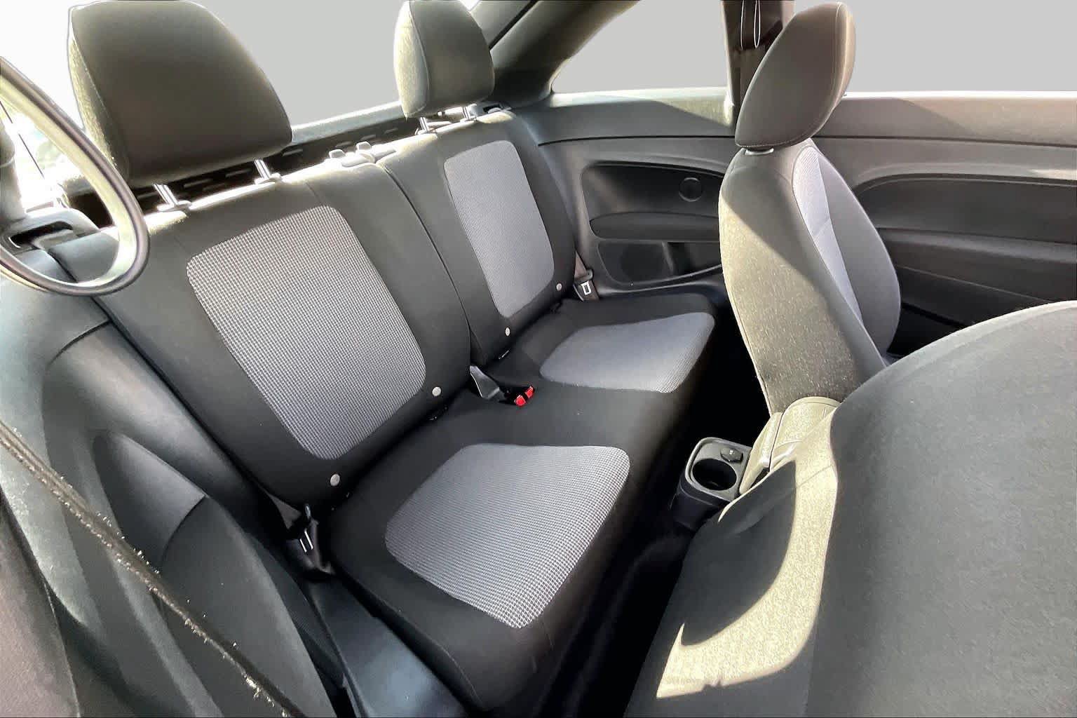 Used 2019 Volkswagen Beetle 2.0T S FWD image 16