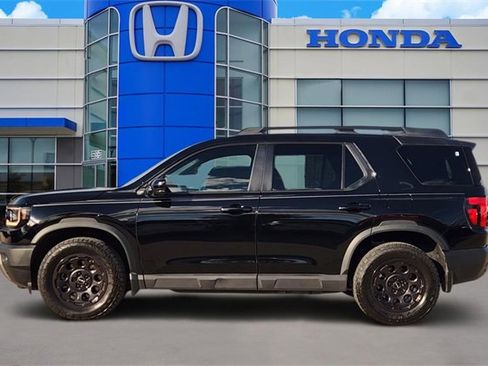 Certified 2026 Honda Passport TrailSport image 3