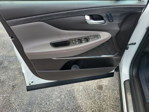 Used 2019 Hyundai Santa Fe FWD image 22