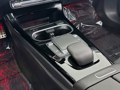 Certified 2022 Mercedes-Benz CLA 250 image 6
