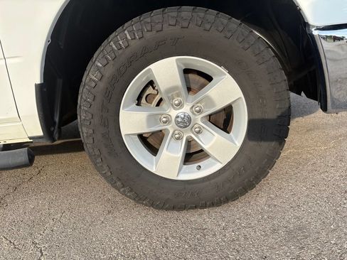 Used 2020 RAM 1500 Tradesman w/ Chrome Plus Package RWD image 30