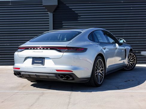 Certified 2022 Porsche Panamera 4 image 7