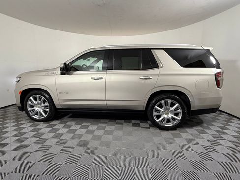 Used 2023 Chevrolet Tahoe High Country image 2
