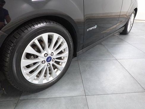 Used 2017 Ford C-MAX SE image 27