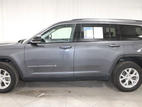 Used 2023 Jeep Grand Cherokee L Limited image 6