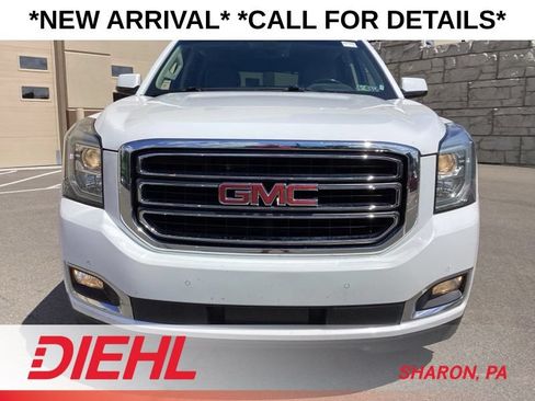 Used 2018 GMC Yukon SLE w/ SLE Value Package AWD/4WD image 2