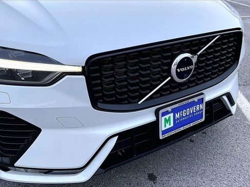 Certified 2023 Volvo XC60 B5 Plus w/ Protection Package Premier image 32