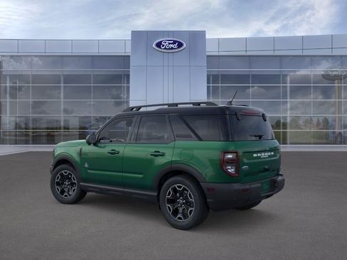 New 2025 Ford Bronco Sport Outer Banks w/ Outer Banks Tech Package+ AWD/4WD image 4