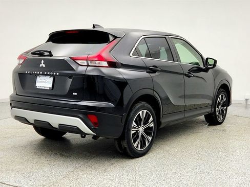 Used 2022 Mitsubishi Eclipse Cross SE image 5