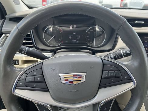 Used 2023 Cadillac XT5 Premium Luxury AWD/4WD image 14