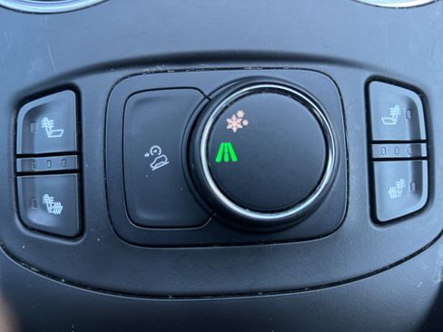 Used 2019 GMC Terrain SLT FWD image 24