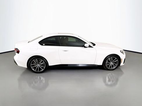 Used 2023 BMW 230i xDrive Coupe w/ Convenience Package image 8