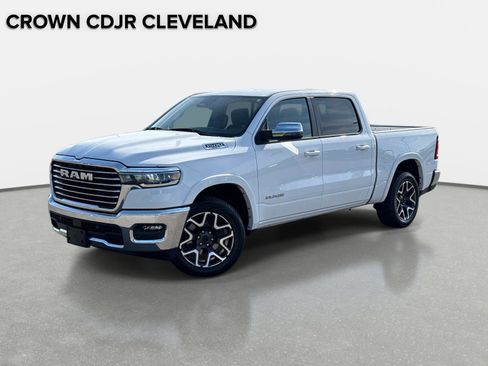 Used 2025 RAM 1500 Laramie AWD/4WD image 1