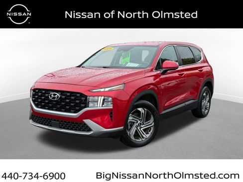 Used 2021 Hyundai Santa Fe SE image 1
