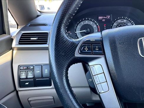 Used 2016 Honda Odyssey EX-L image 19