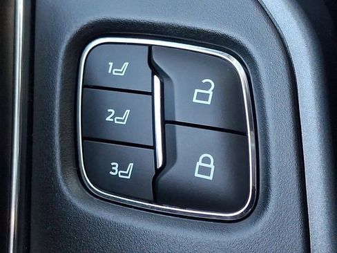 Certified 2023 Ford F250 Lariat w/ Lariat Ultimate Package image 28