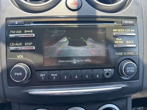Used 2012 Nissan Rogue SV FWD image 16