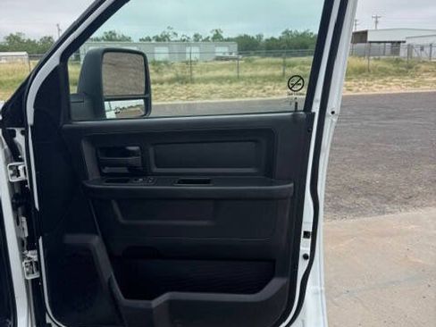 Used 2023 RAM 2500 Tradesman AWD/4WD image 34