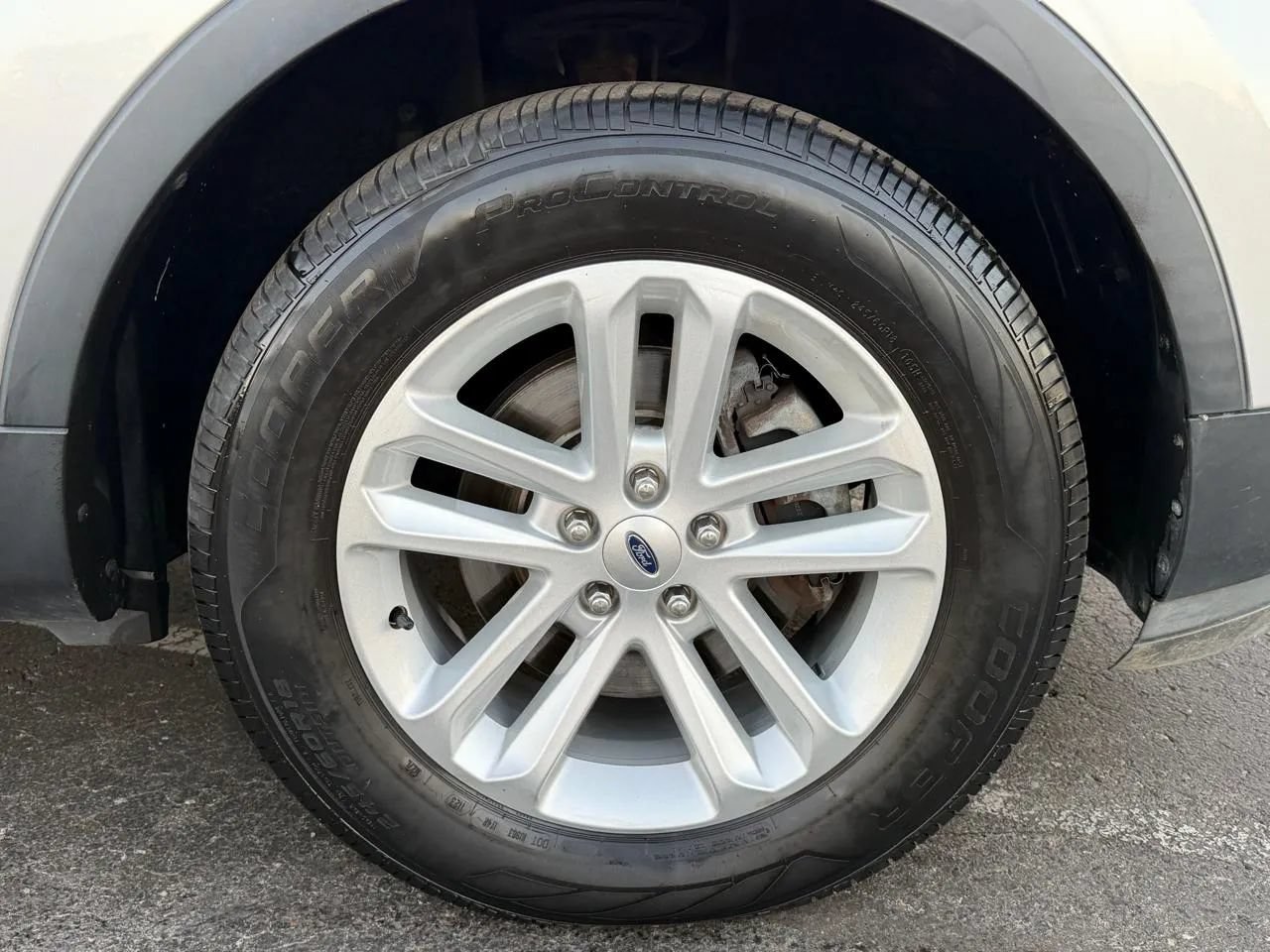 Used 2016 Ford Explorer 4WD image 33