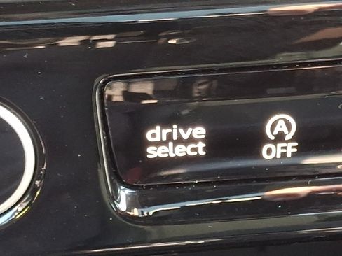Certified 2025 Audi Q5 Premium w/ Convenience Package AWD/4WD image 26