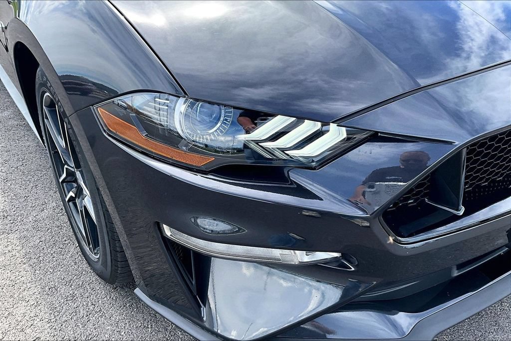 Used 2022 Ford Mustang GT RWD image 29