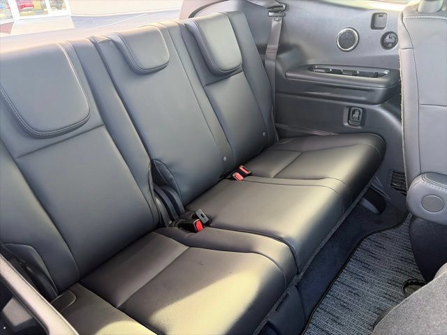 Used 2026 Subaru Ascent Limited AWD/4WD image 7
