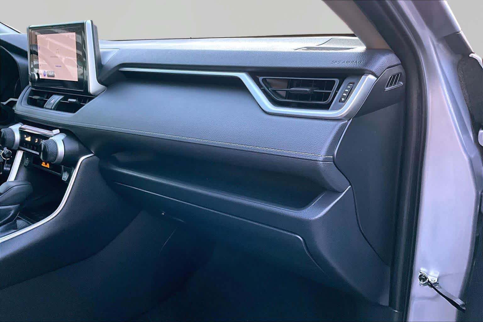 Certified 2025 Toyota RAV4 LE FWD image 19