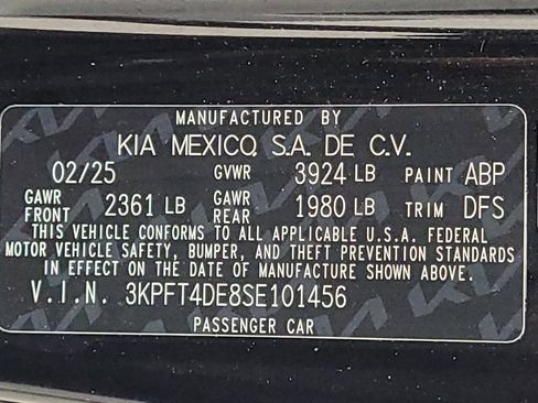 Used 2025 Kia K4 FWD image 33