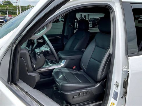 Used 2024 Chevrolet Silverado 3500 LTZ w/ LTZ Plus Package AWD/4WD image 22