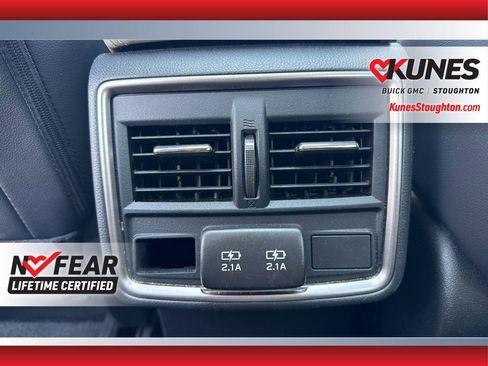 Used 2024 Subaru Forester Limited image 46