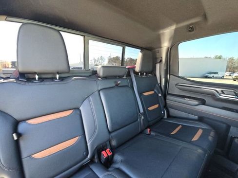Used 2024 GMC Sierra 1500 AT4 w/ Technology Package image 15