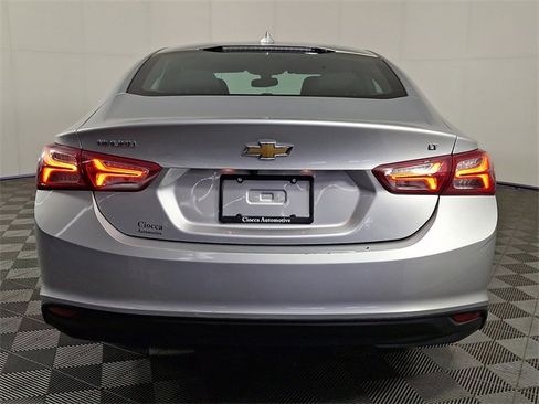 Used 2022 Chevrolet Malibu LT image 8