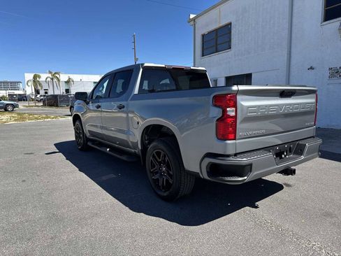 Used 2023 Chevrolet Silverado 1500 Custom image 4