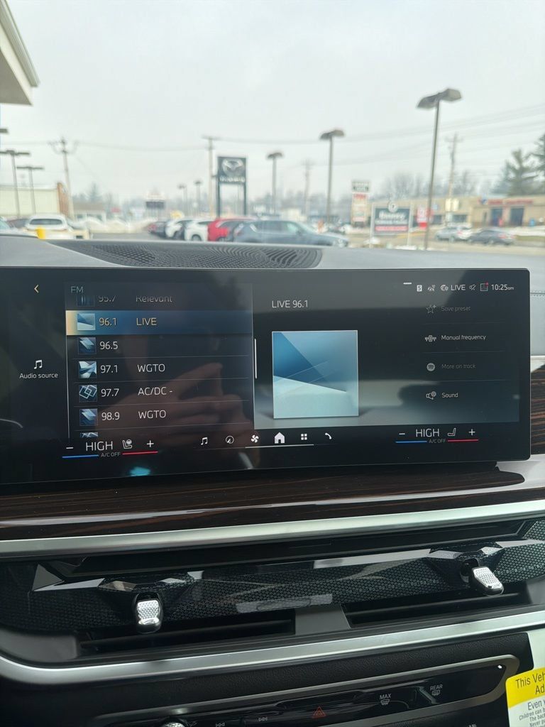 New 2026 BMW X5 xDrive50e AWD/4WD image 39