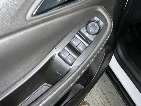 Certified 2024 Buick Encore GX Preferred image 12