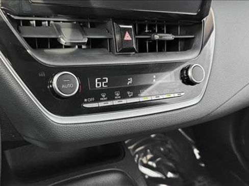 Used 2023 Toyota Corolla LE FWD image 14