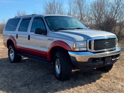 Used 2003 Ford Excursion XLT image 8