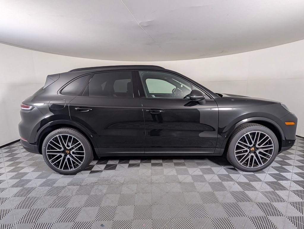 New 2026 Porsche Cayenne AWD/4WD image 7