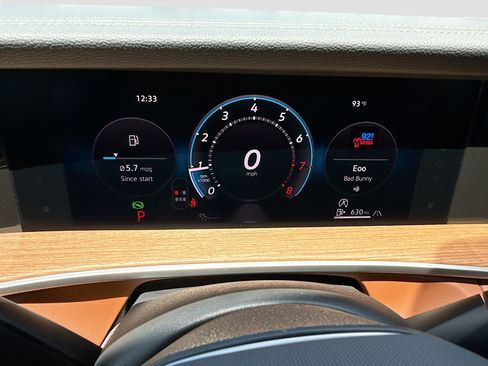 New 2026 Volkswagen Tiguan SEL R-Line AWD/4WD image 41