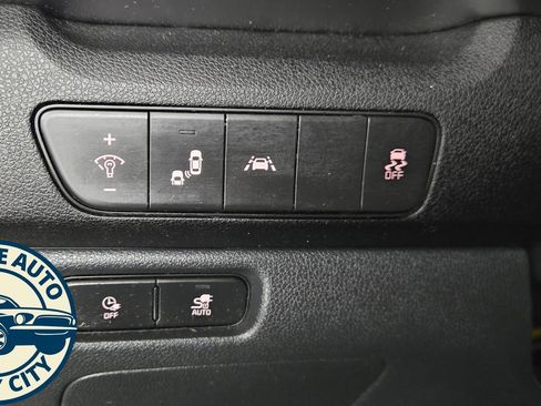 Used 2022 Kia Niro EX w/ Cold Weather Package FWD image 21