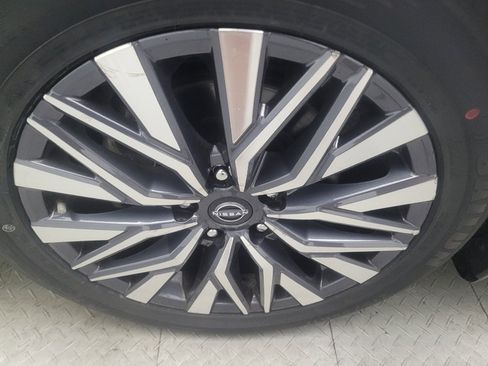 Used 2023 Nissan Altima 2.5 SV FWD image 31