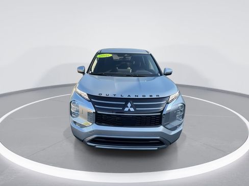 New 2026 Mitsubishi Outlander SE AWD/4WD image 3