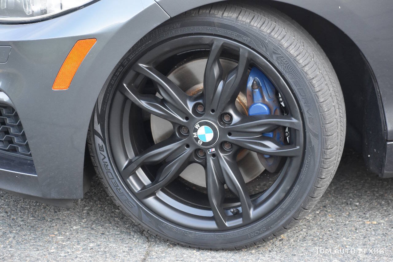 Used 2017 BMW M240i xDrive Coupe AWD/4WD image 30