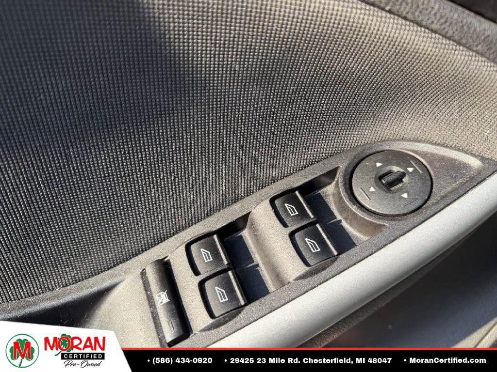 Used 2014 Ford Focus SE w/ Equipment Group 201A FWD image 16
