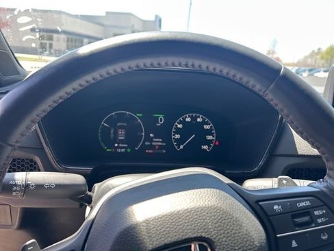 Used 2023 Honda CR-V Sport image 17